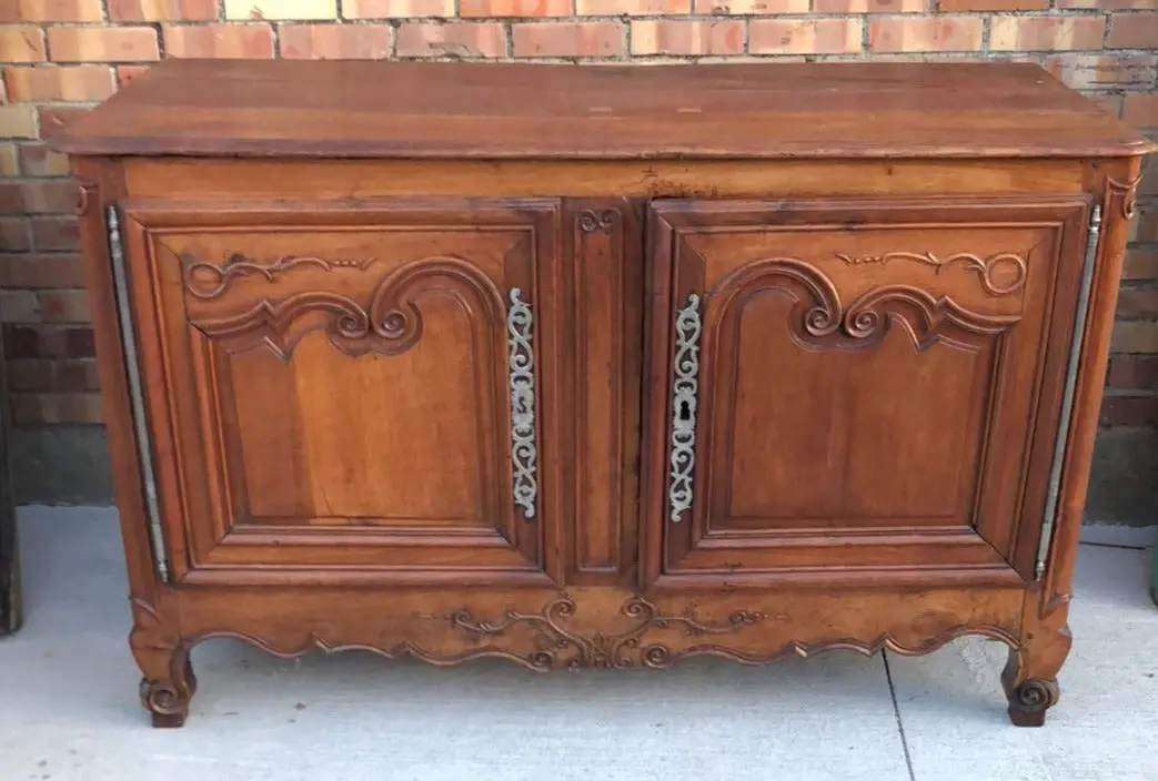 19Th Century Louis Xv Pegged Cherrywood Server 1