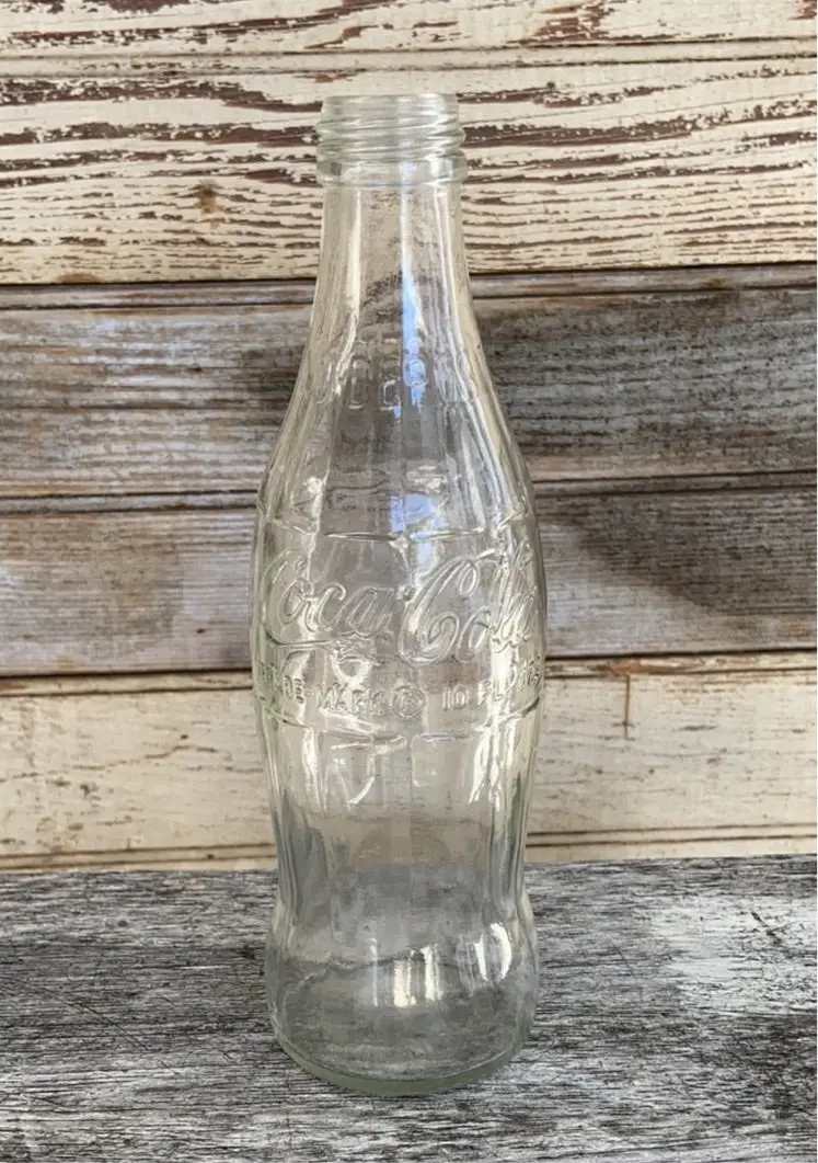 Clear 10Oz Twist Top Coke Bottle 1