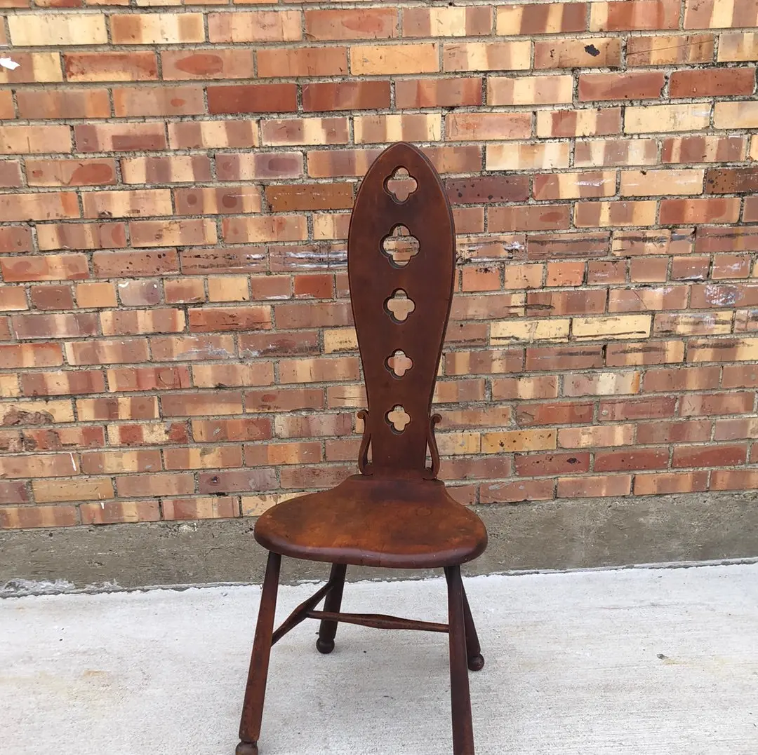Single Quatrefoil Birch Hall Chair 1