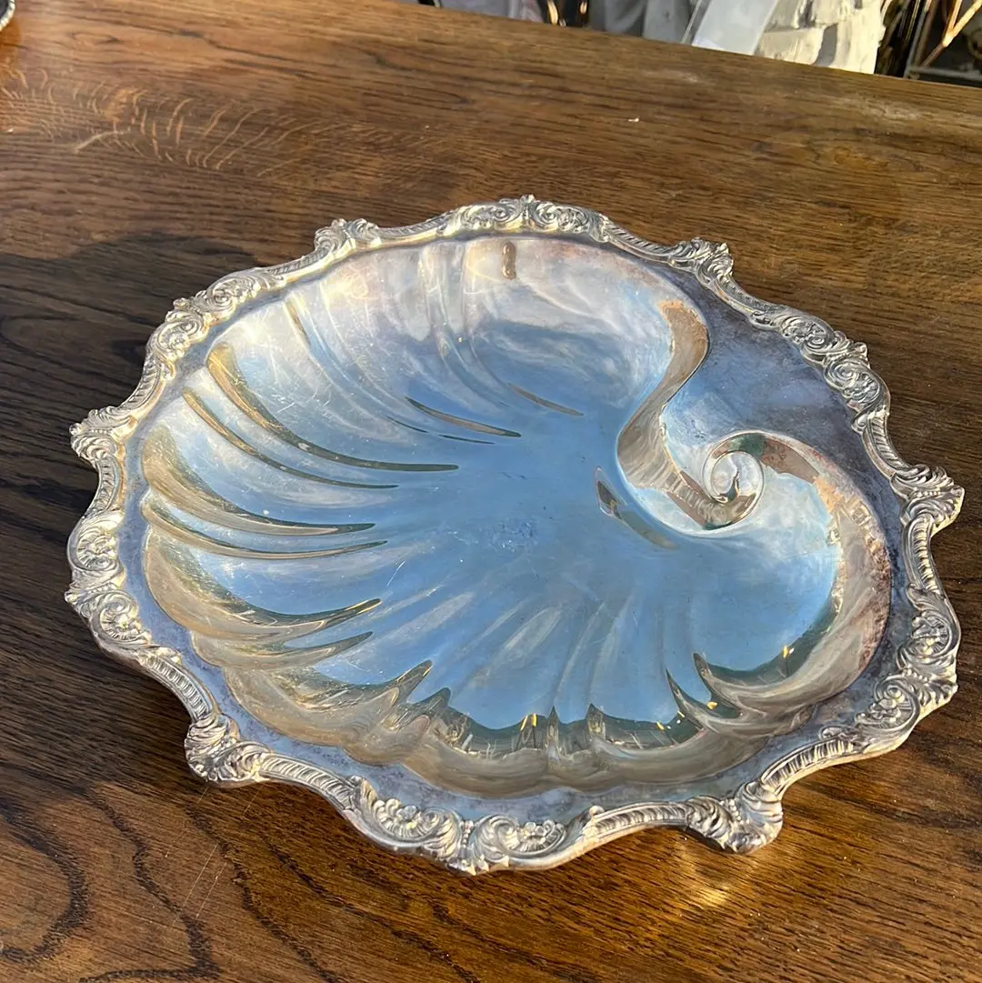 Large Silver Plate Shell Shaped Footed Tray 1