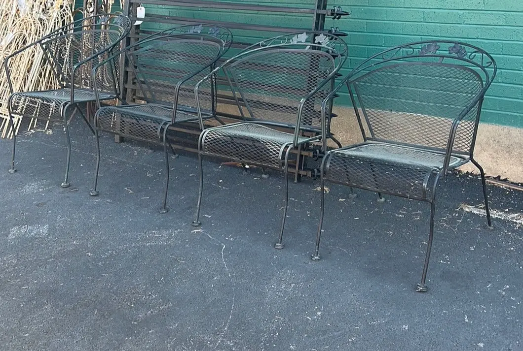 Set Of 4 Iron Mesh Arm Chairs 1
