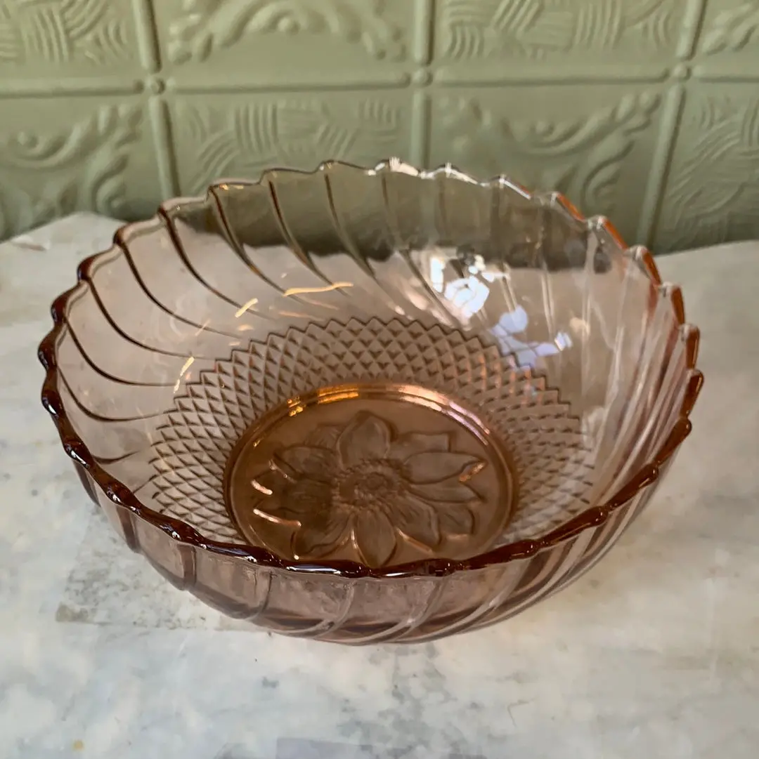 Pink Glass Serving Bowl 1