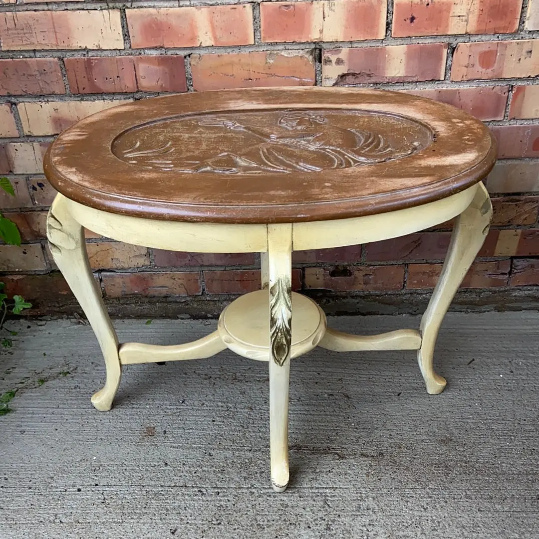 Small Oval Painted Table With Nude Lady 1