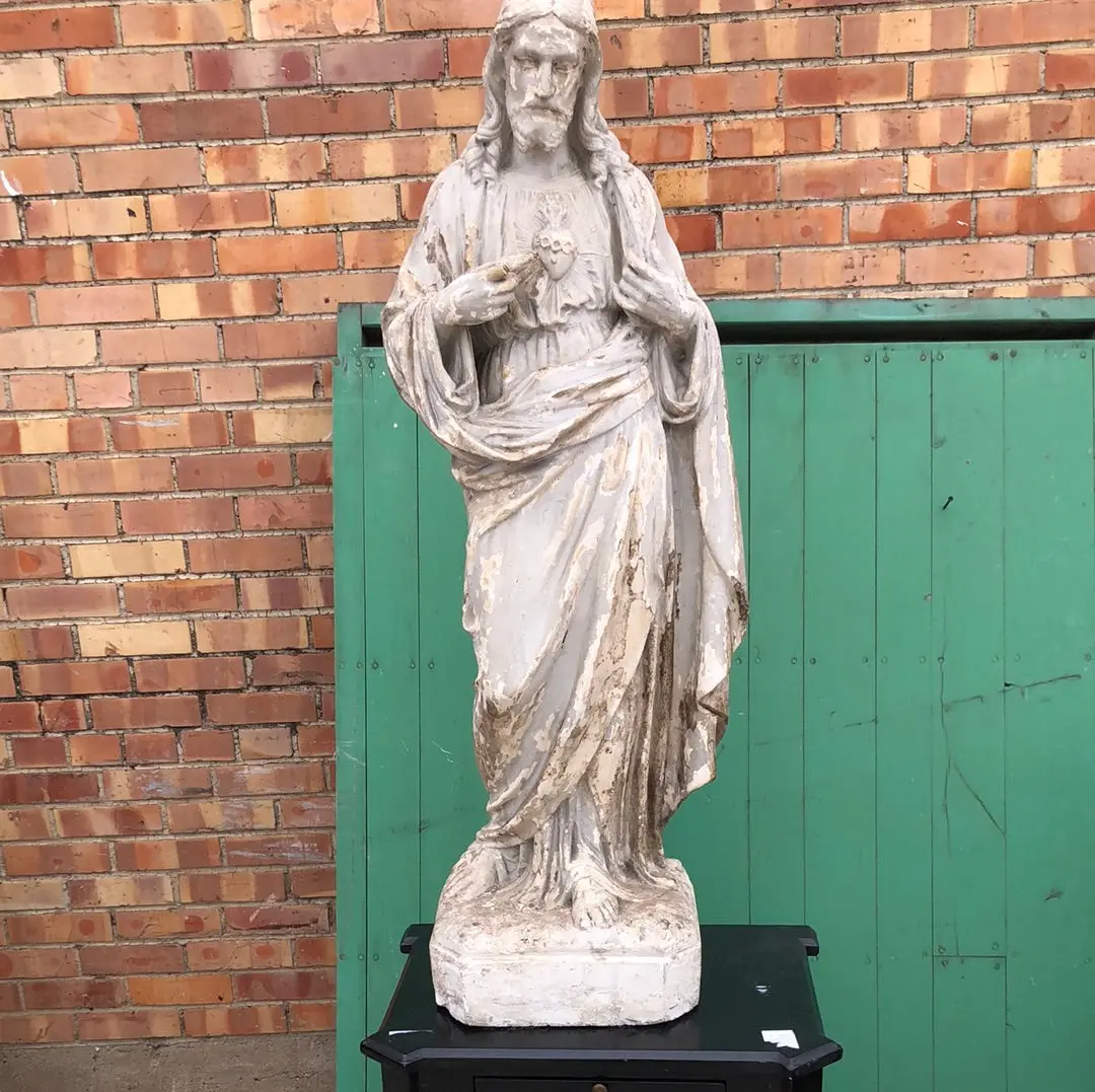 Large White Chaulk Jesus Statue 1