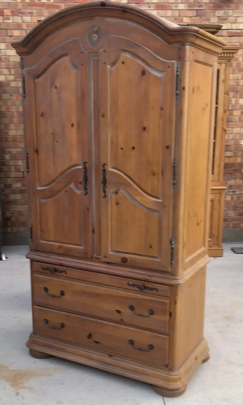 Not Old 2 Drawer And 2 Door Pine Cabinet 1