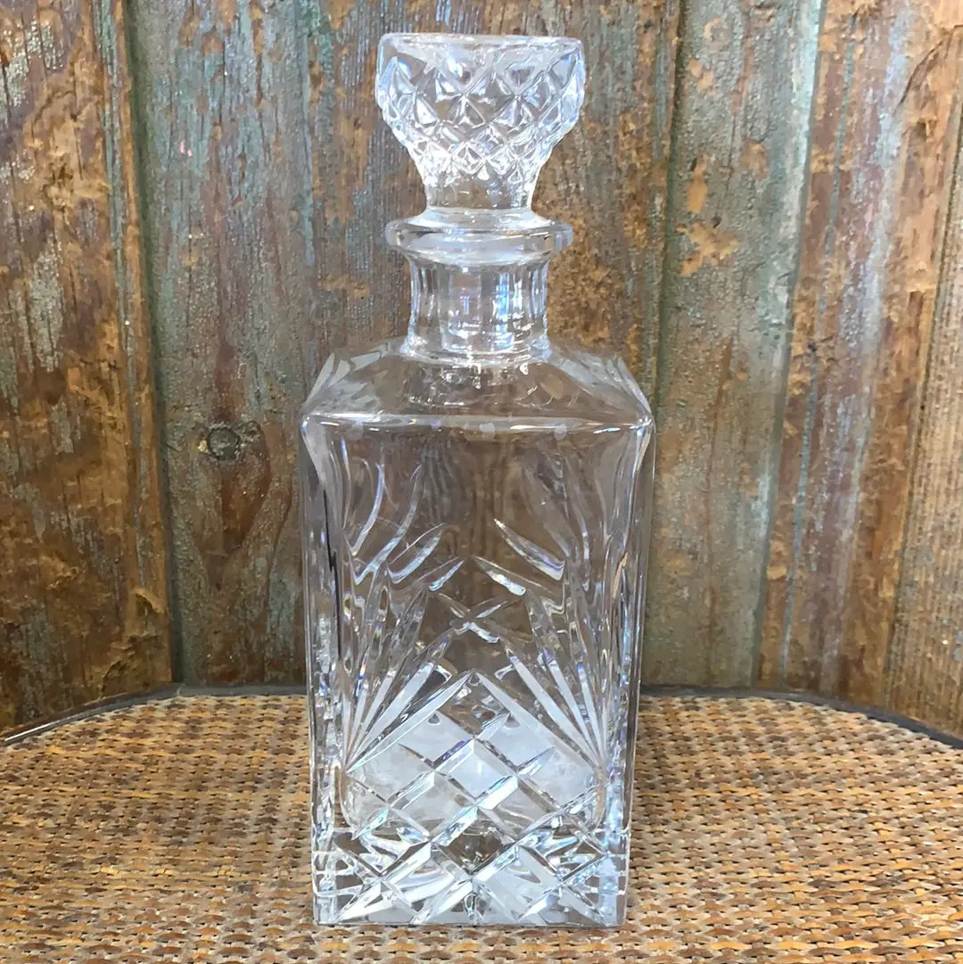 Square Cut Crystal Decanter With Palm Leaf Design 1