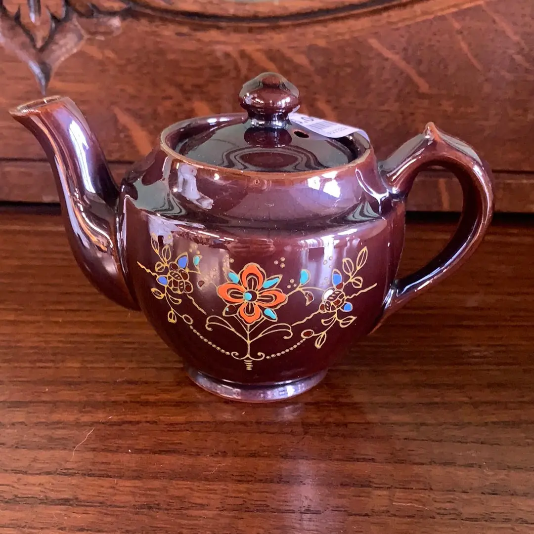 Small Brown Japanese Teapot 1