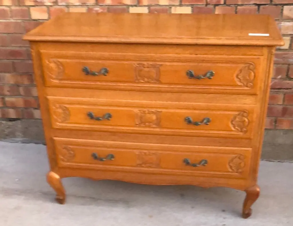 Louis Xv Country French 3 Drawer Oak Chest 1