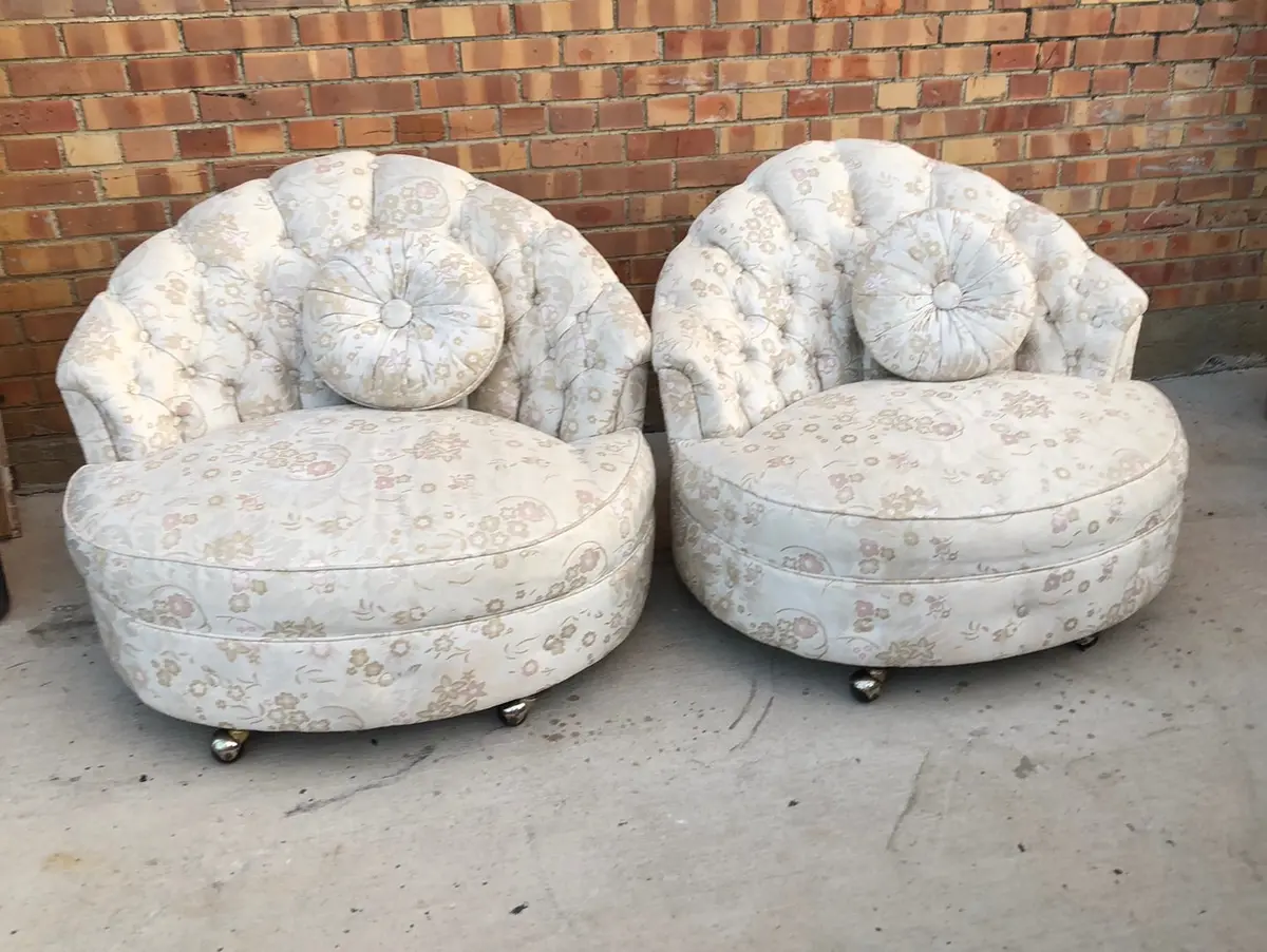 Pair Of White Club Chairs 1
