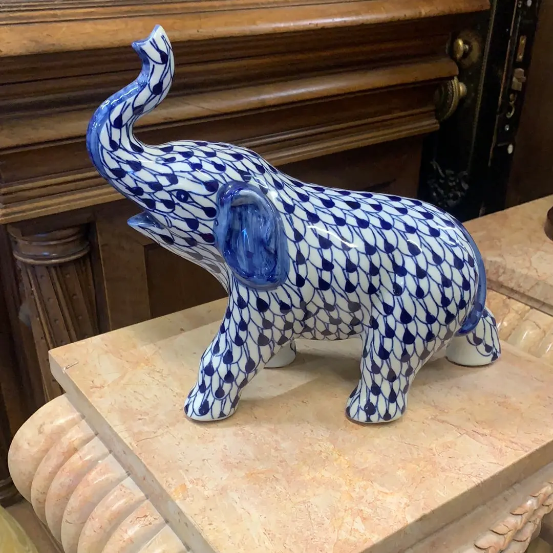 Blue And White Elephant Figure 1