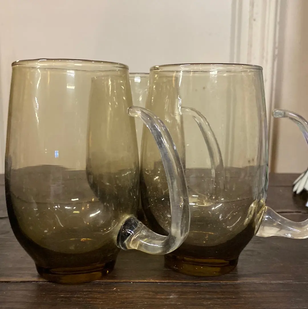 Set Of 3 Smoke Glass Mugs 1