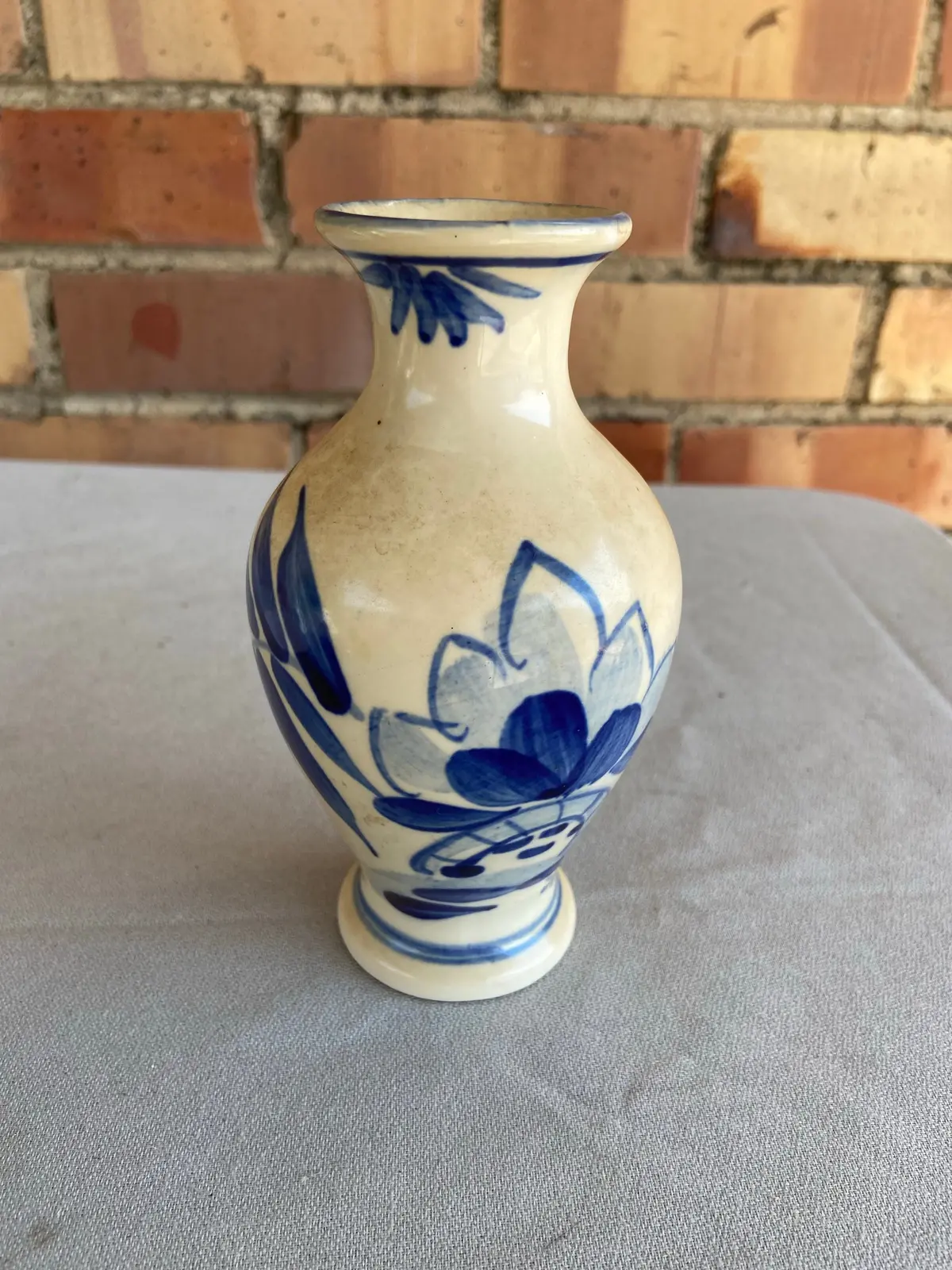 Urn Shaped Delft Foliate Vase 1