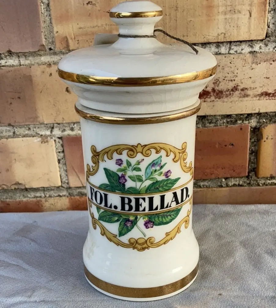 Fol. Bellad. Pharmacy Canister 1