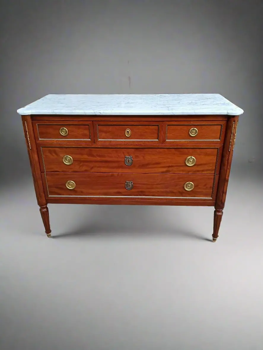Louis Xvi White Marble Top 3 Drawer Mahogany Chest With Ormolu Trimmed Fluted Columns 1