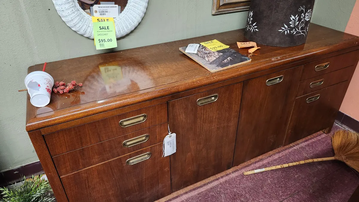 Vintage Walnut Credenza With Optional Bookcase Top 1
