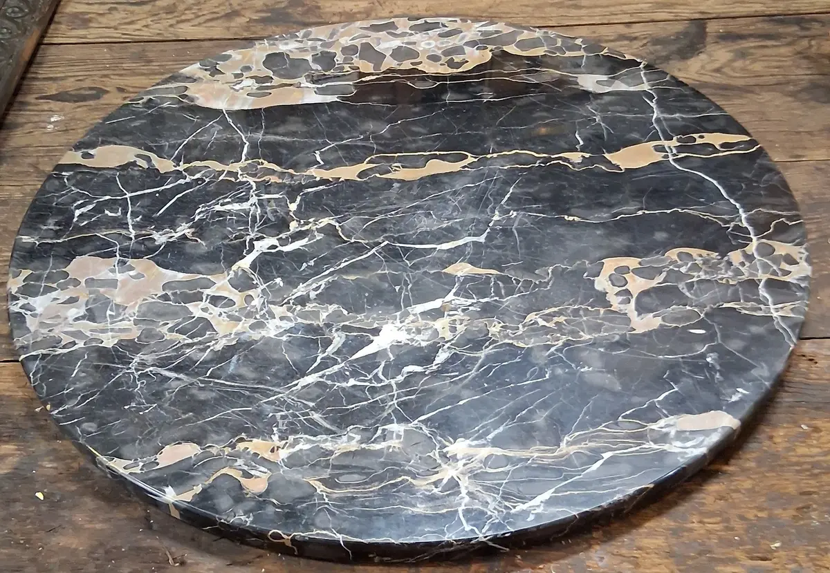 Round Italian Marble Table Top 1