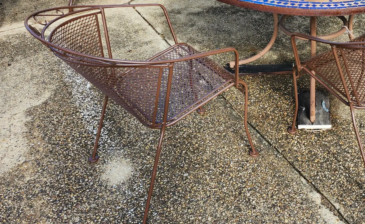 Set Of 4 Metal Patio Chairs 1