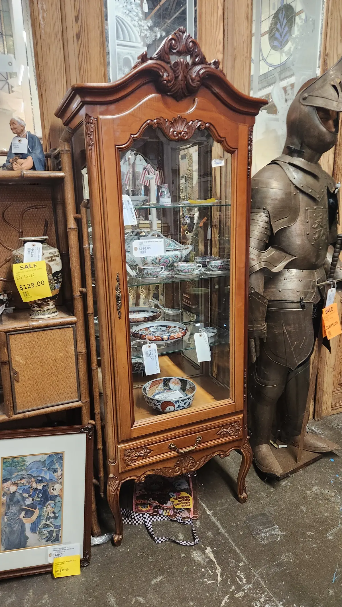 Louis Xv Cherry Vitrine One Door 1