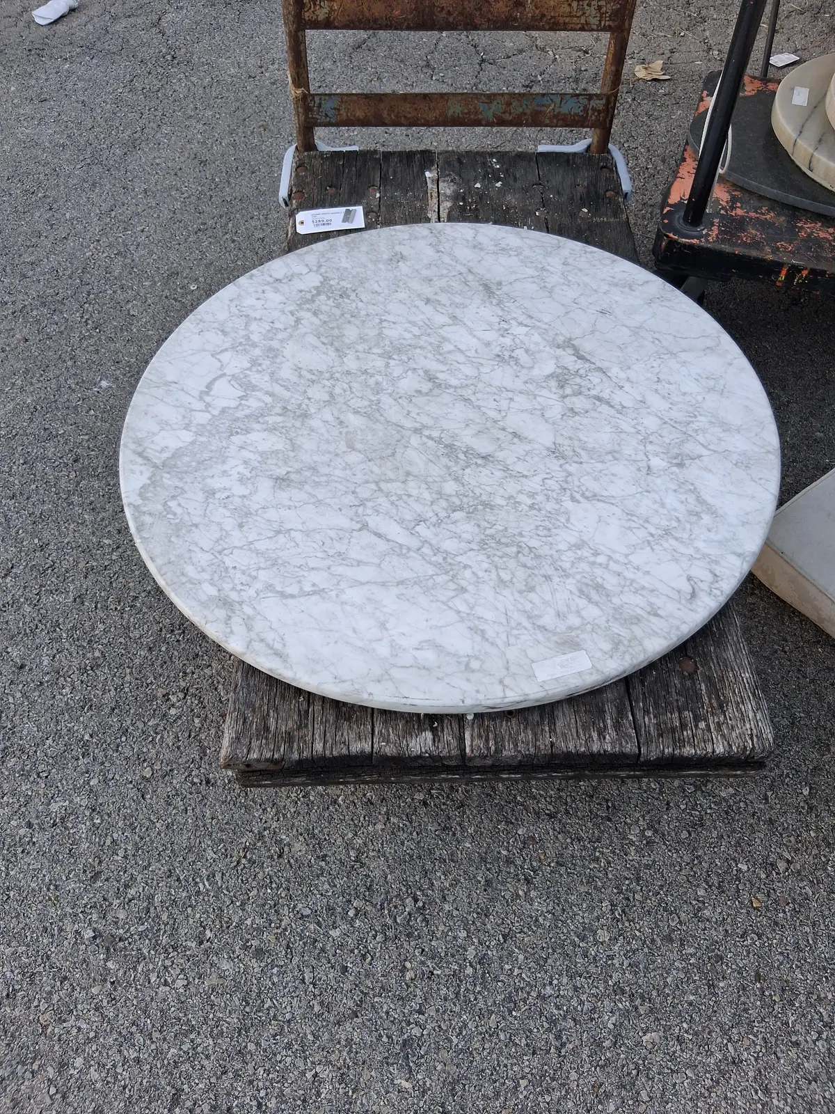 Round White Marble Table Top 1