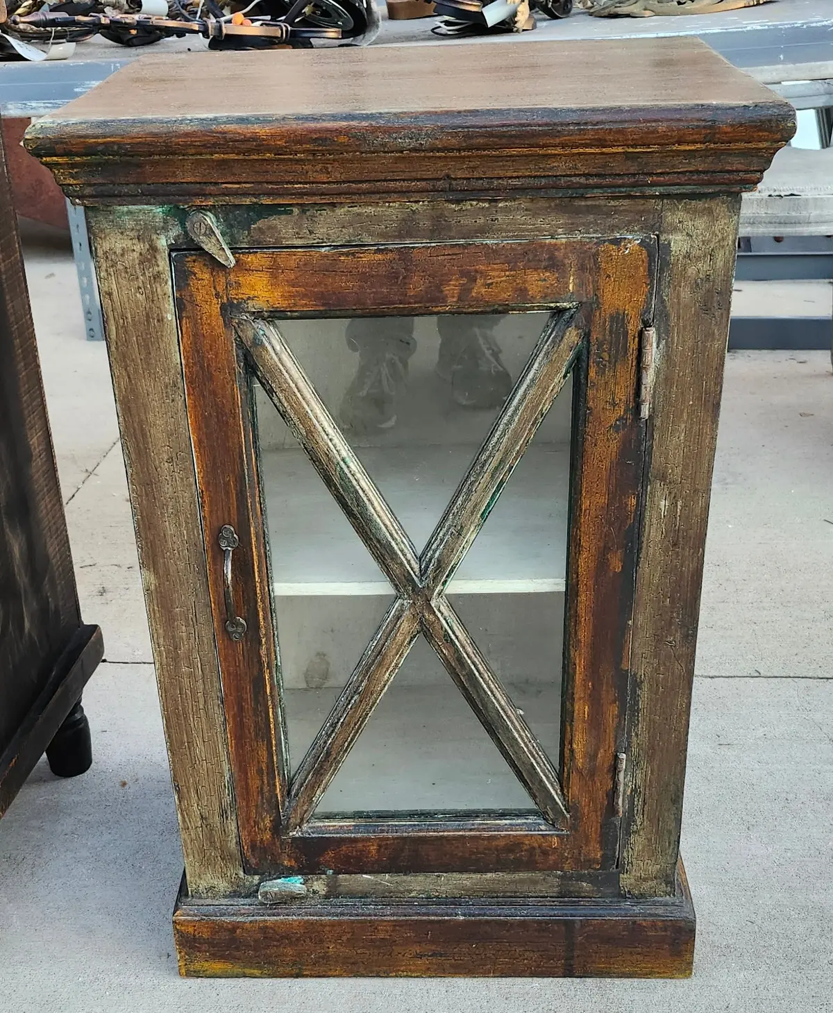 Small Glass Door Cabinet With X Mullions 1