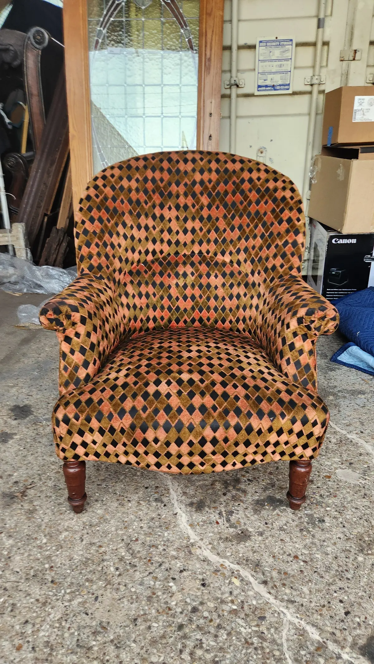 Diamond Fabric Louis Philipe Chair 1