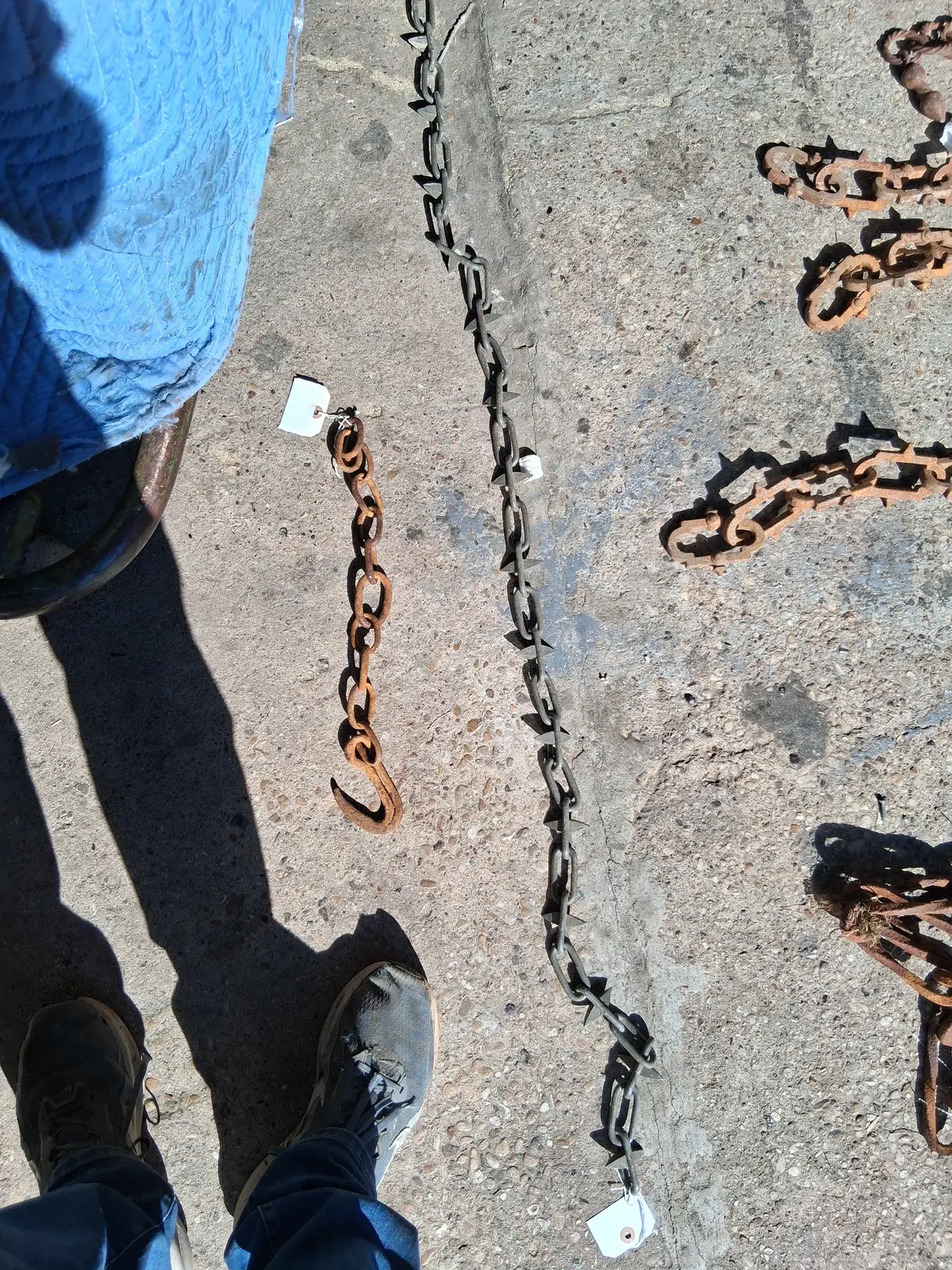 Small 20" Chain With Hook 1