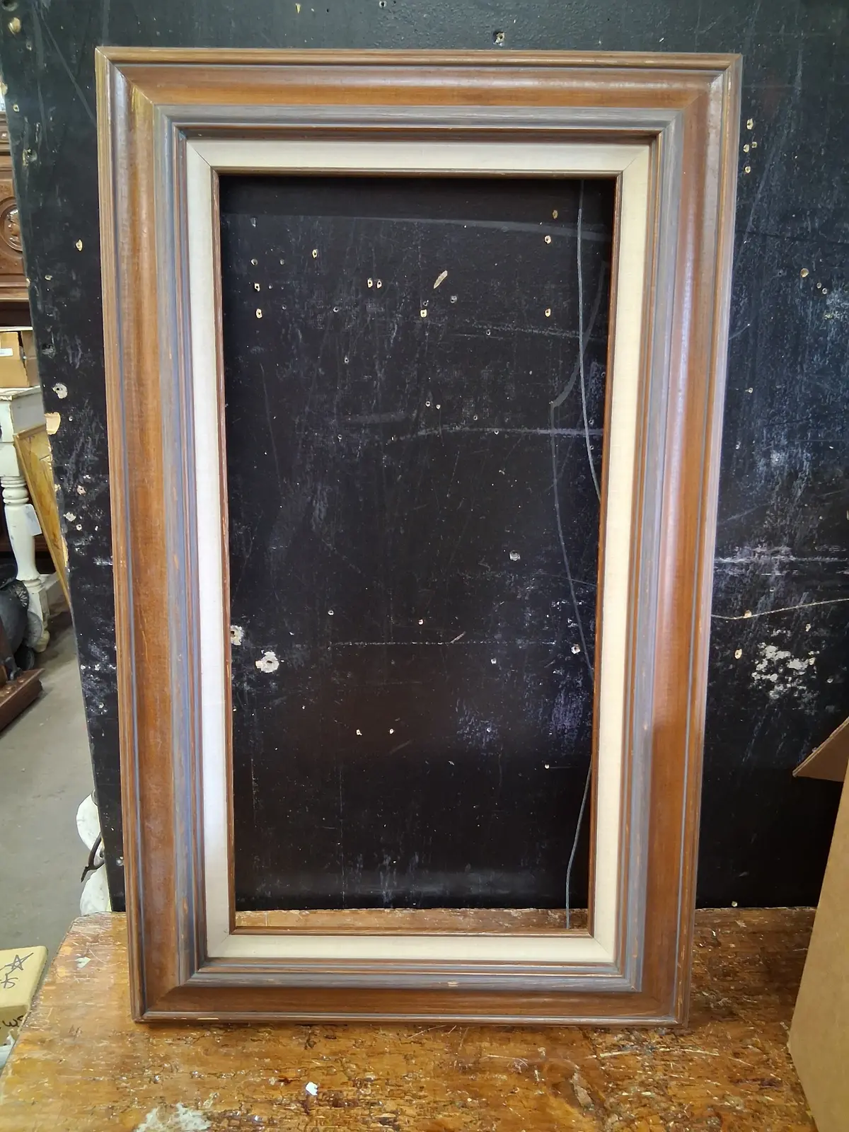 Verticle Oak Frame 1