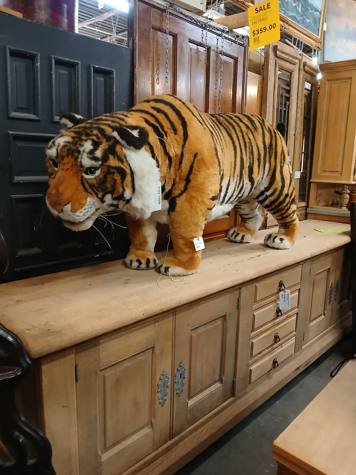 Huge Steif Tiger From Newman Marcus 1