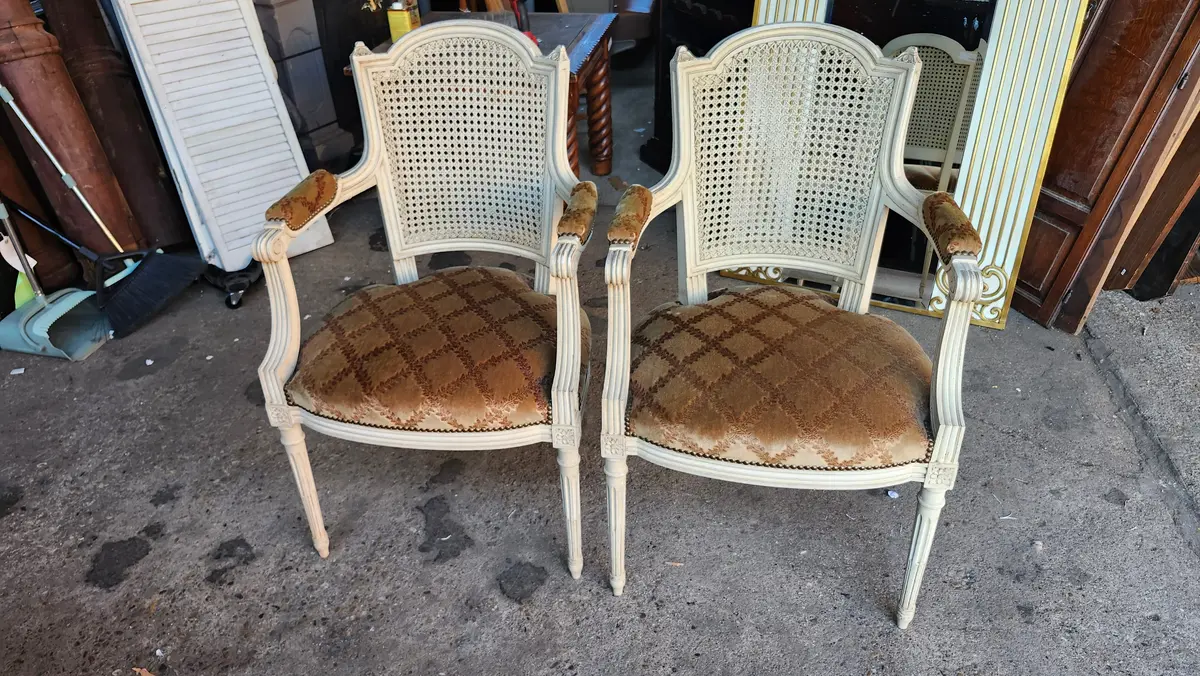 Pair Of White Louis Xvi Fauteuil Chairs 1