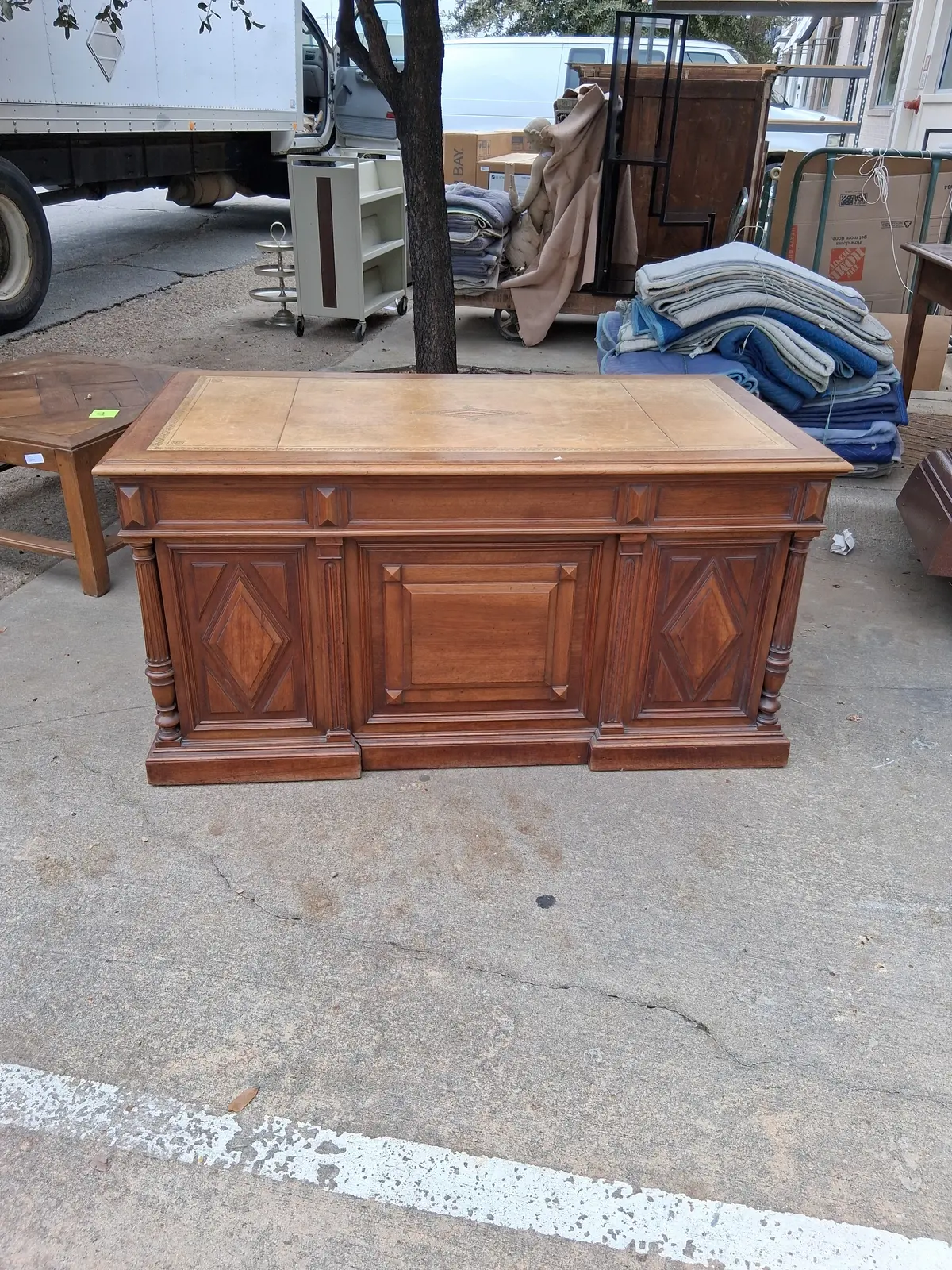 Henri Ii Leather Top Desk 1