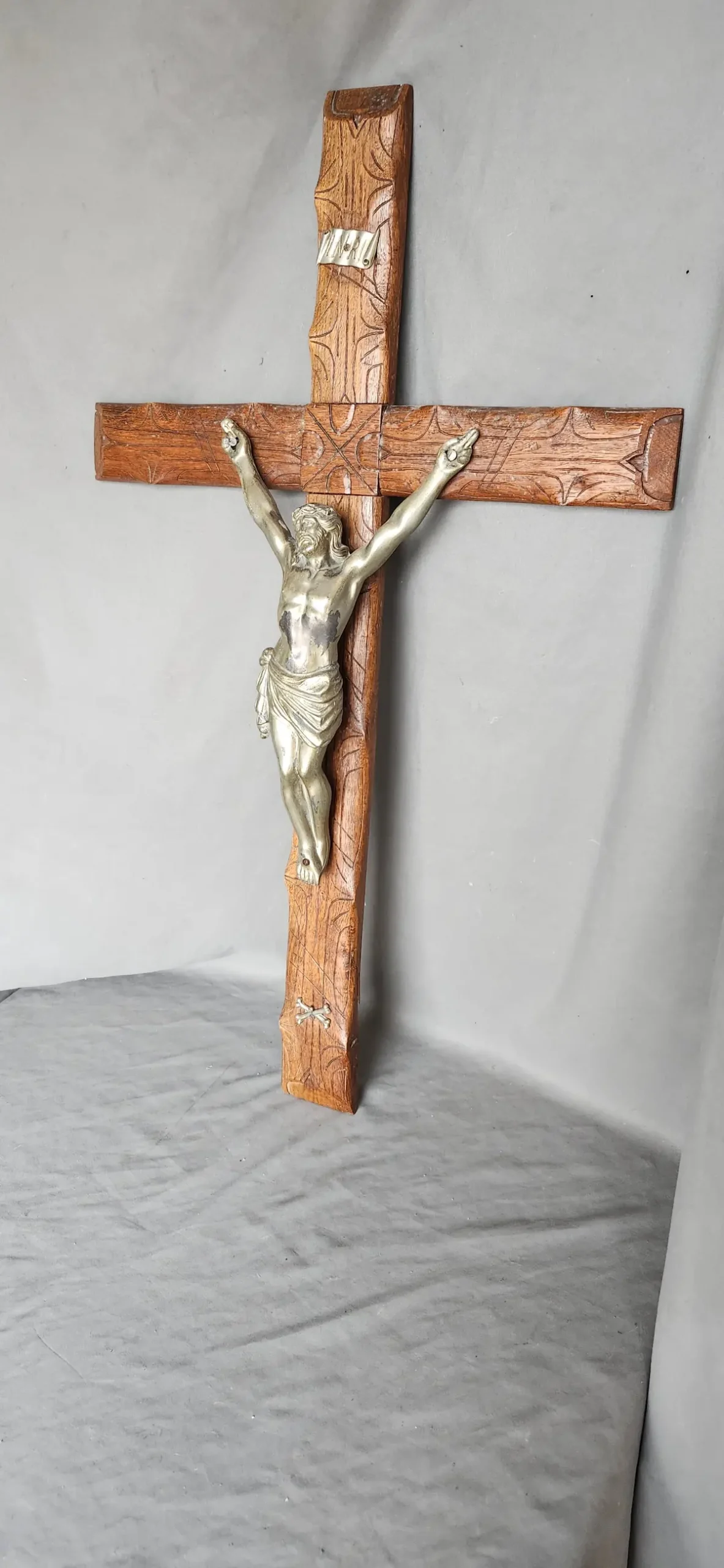 Large Incised Carved Oak With Nickel Crucifix 1