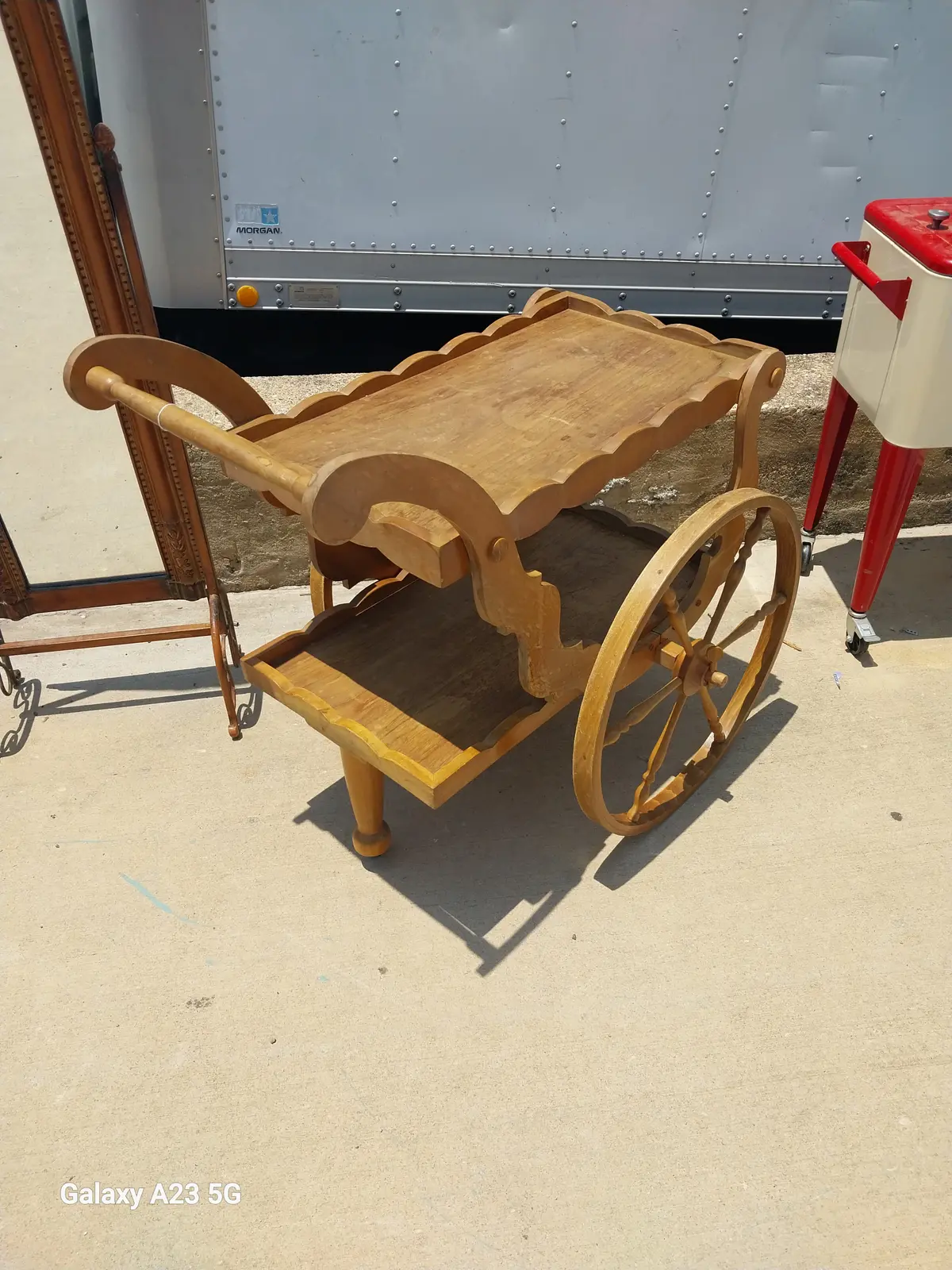 Beverage Cart With Large Wheels 1