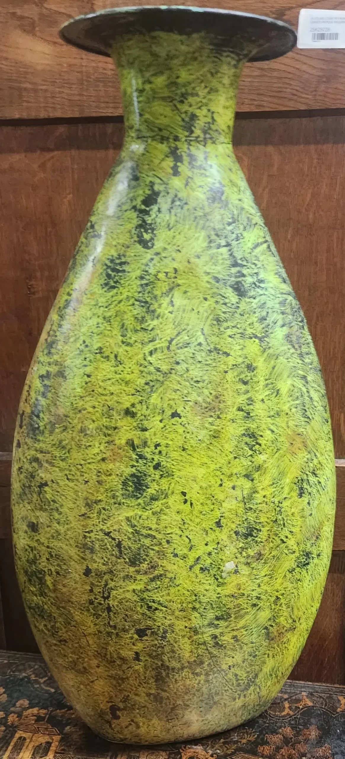Large Bright Green Tin Vase 1