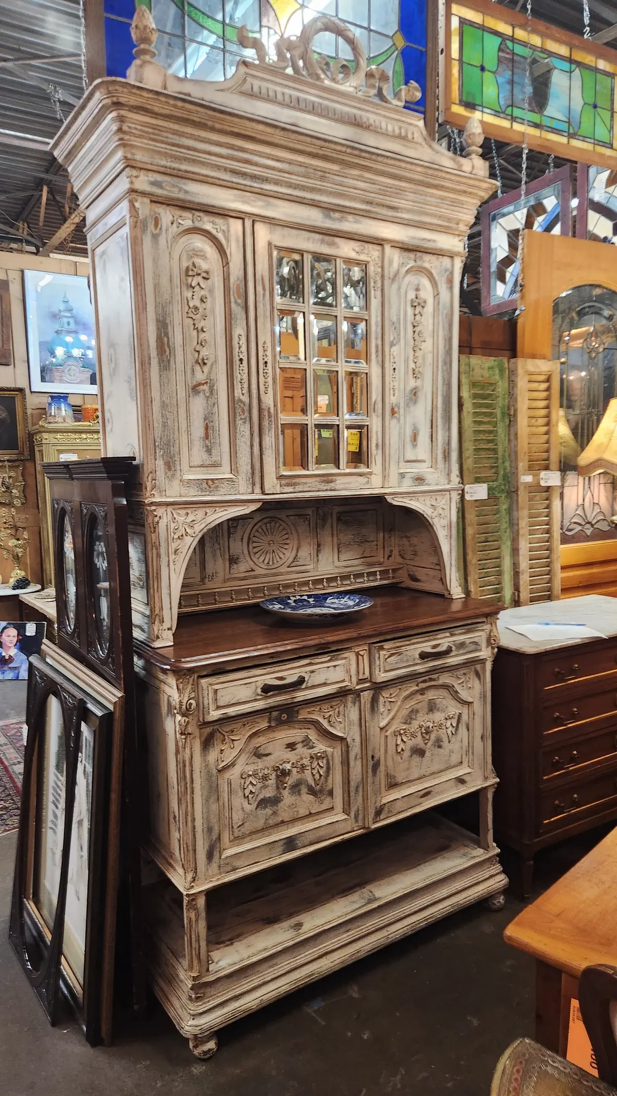 Louis Xvi White Painted Coup De Corp Mith Mirrored Doors 1