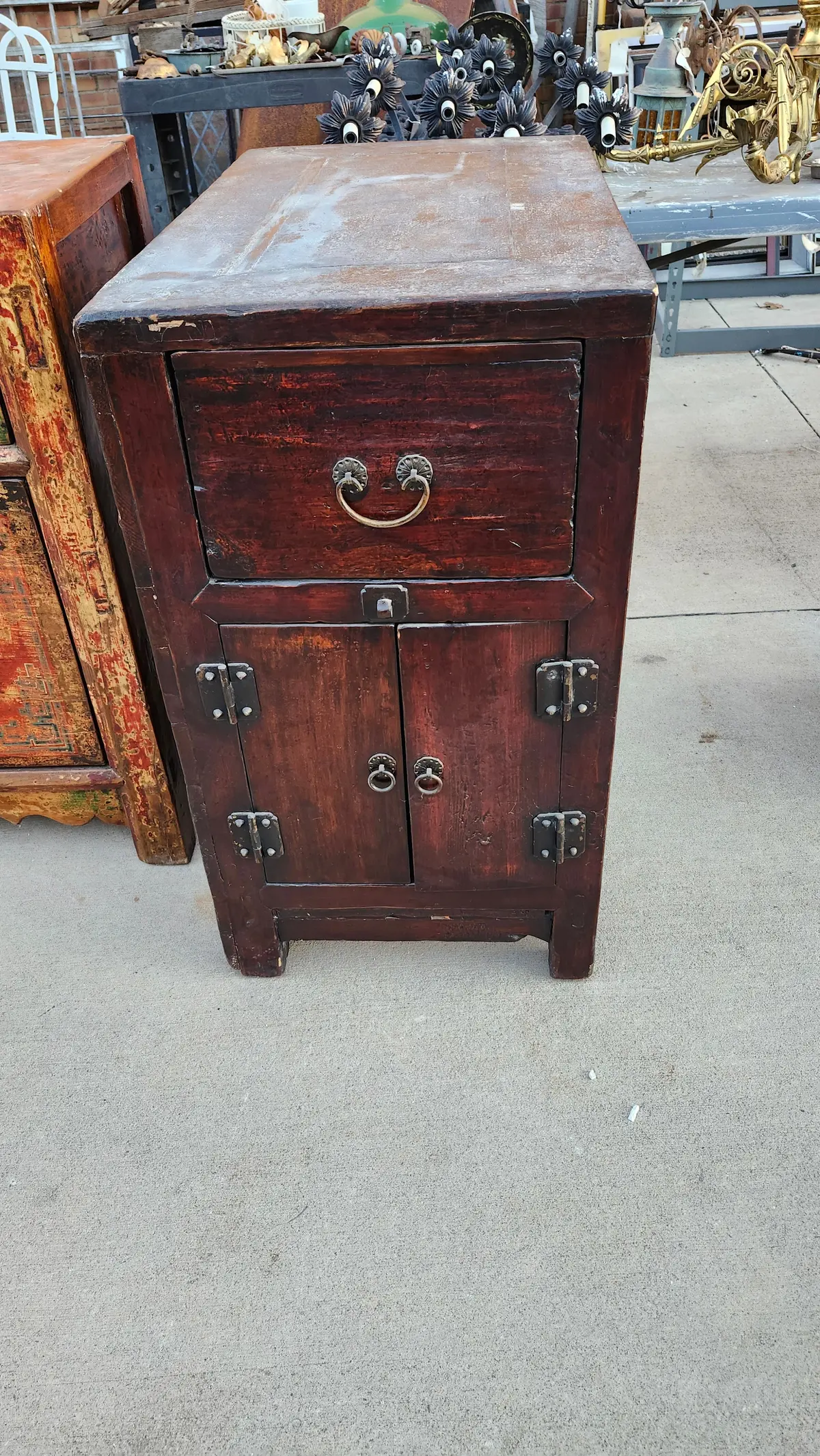 Narrow Deep Chinese Low Cabinet With 1 Drawer 1