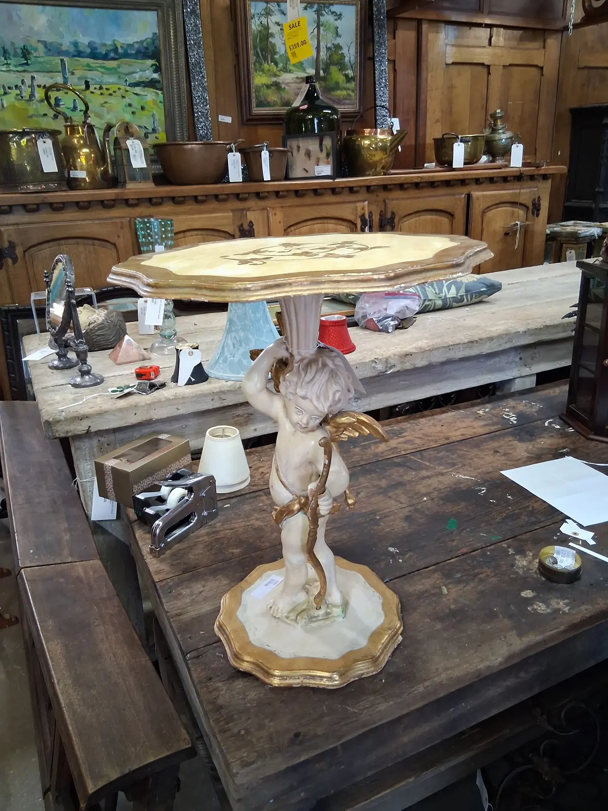 Florentine Wood Cupid Table 1