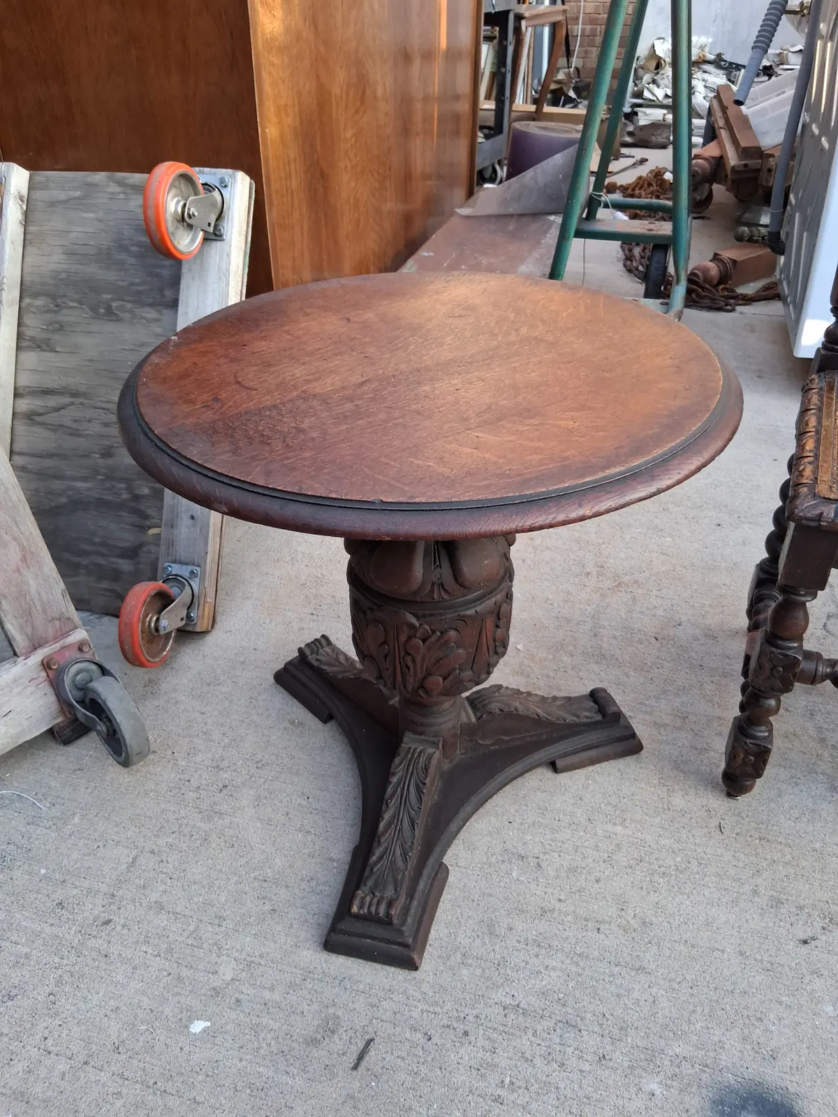 Neo Renaissance Cup And Cover Oak Pedestal Table 1