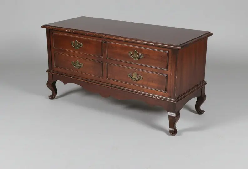 Queen Anne Style Blanket Box 1