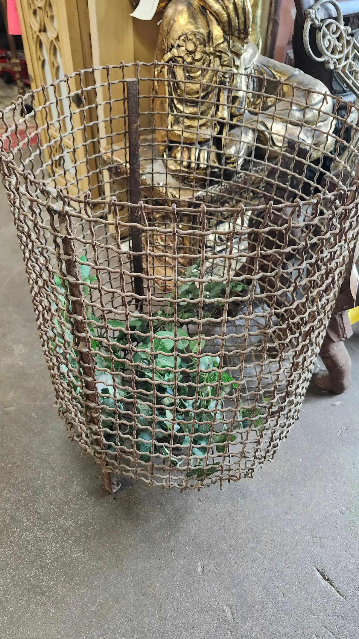 Round Large Wine Basket 1