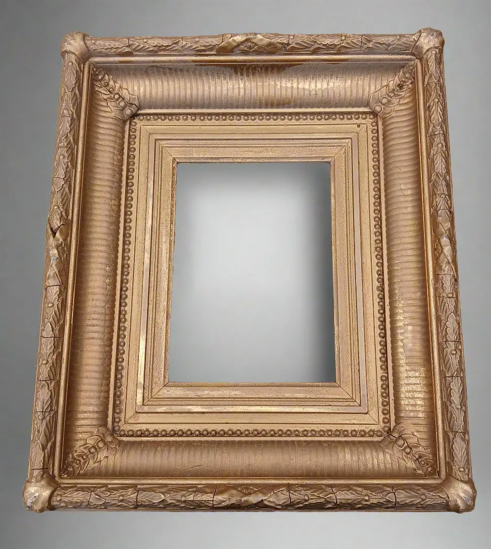 Small Deep Ribbed Gilt Frame 1