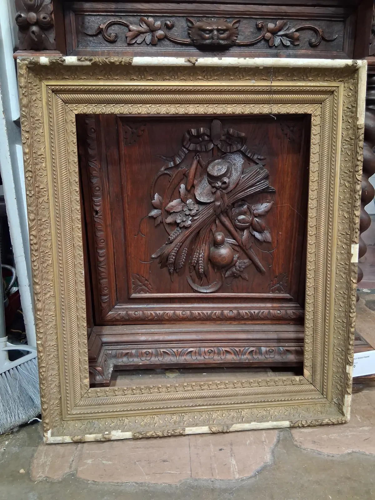 Ornate Gold Gesso Frame As Found 1