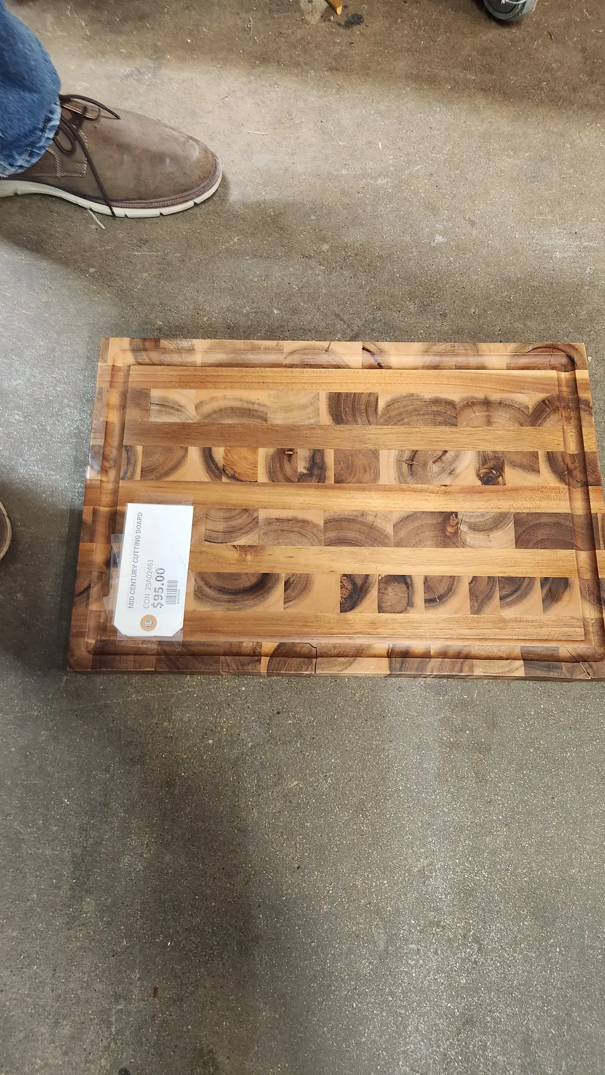 Mid Century Cutting Board 1