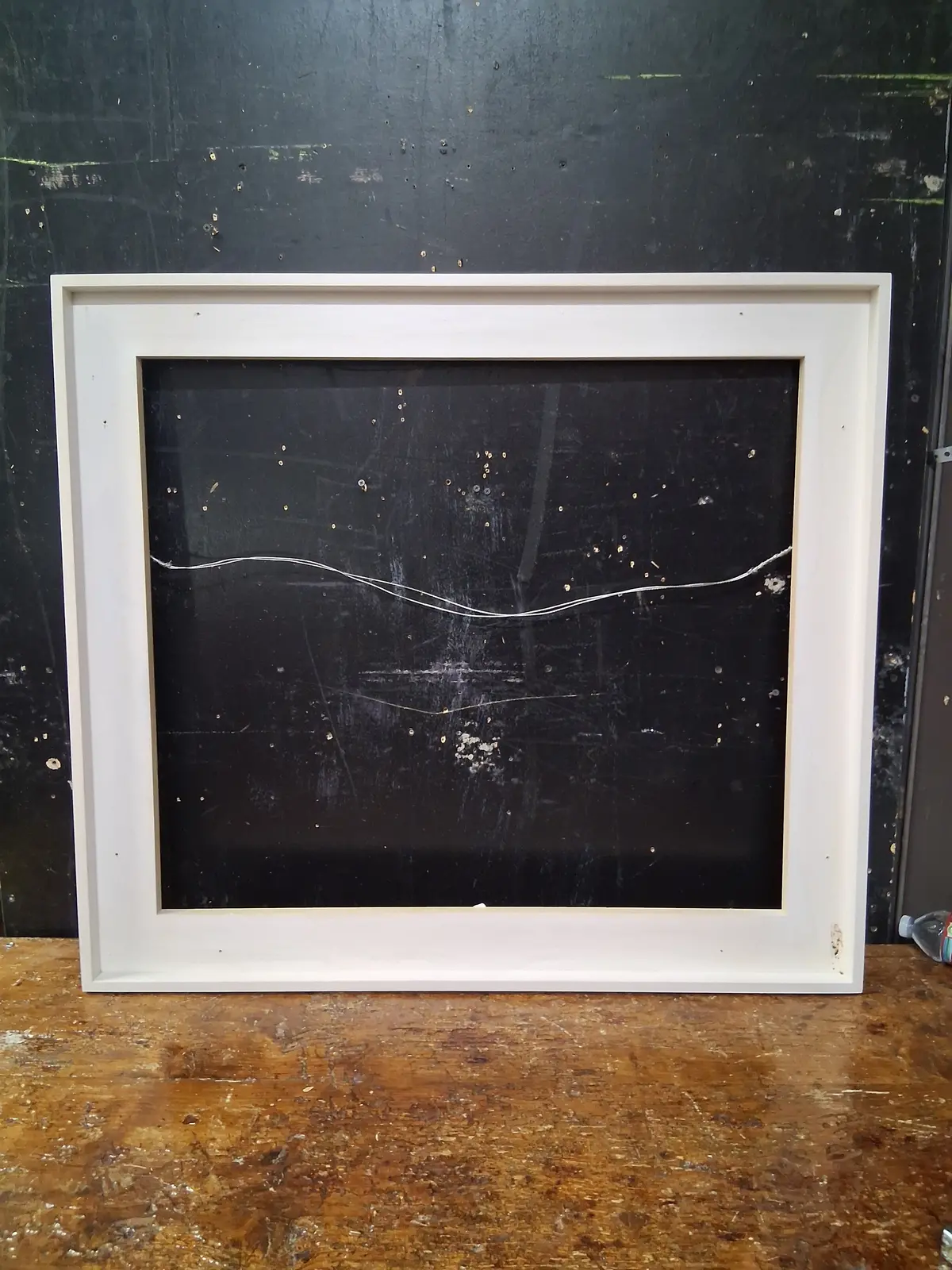 Quality Medium Modern Frame 1