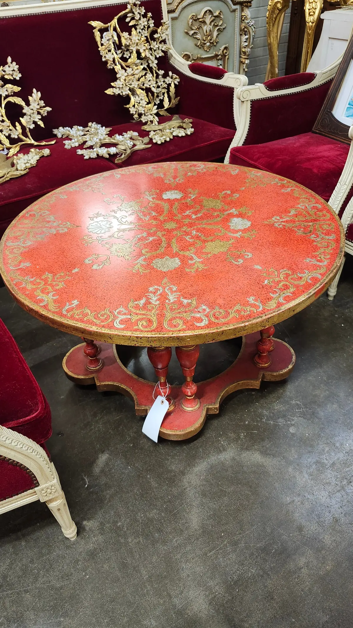 Low Round Painted Florentine Coffee Table 1
