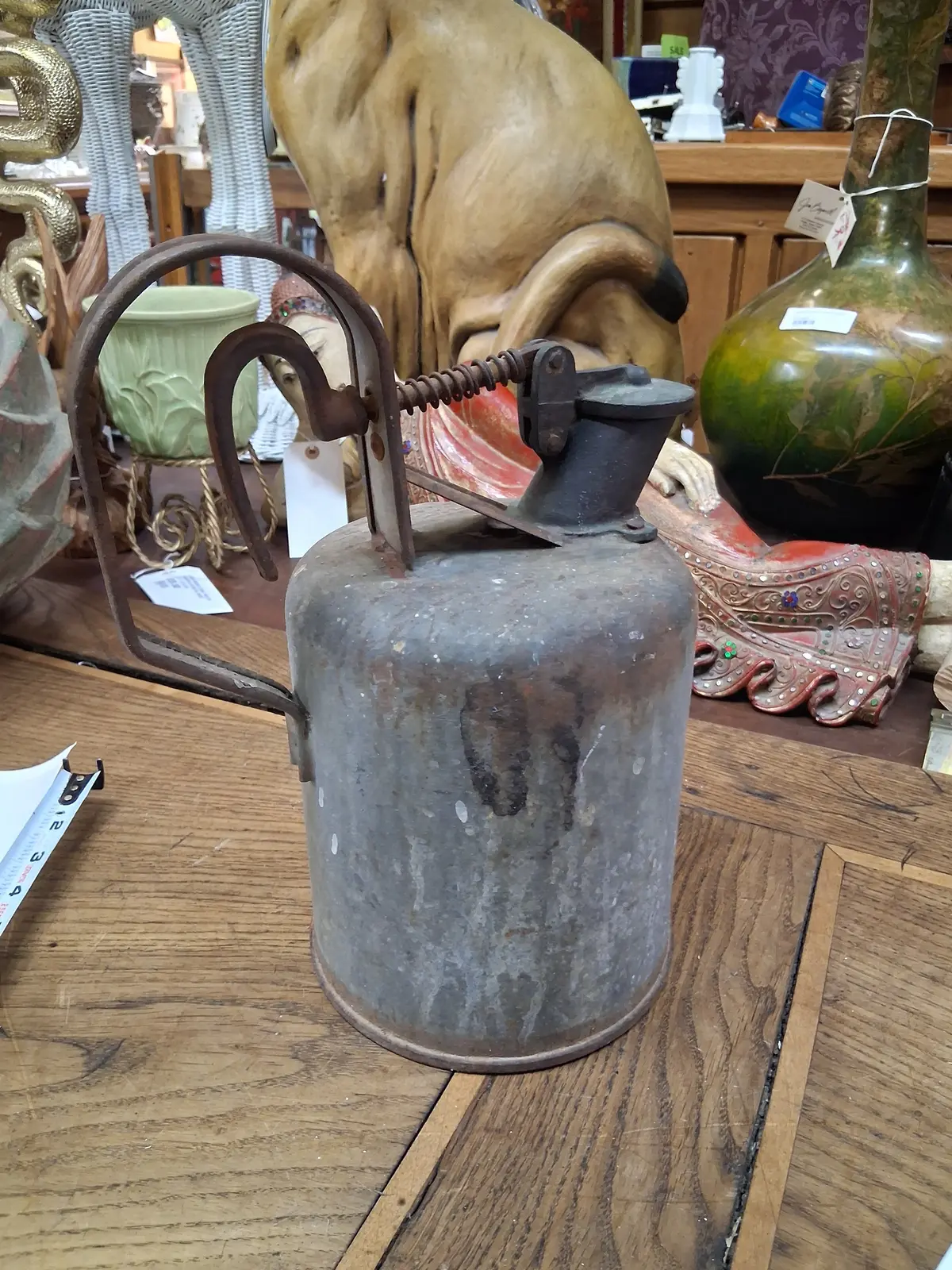 Vintage Oil Can 1