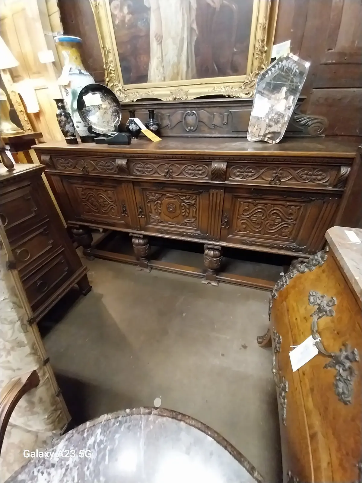 Tudor Oak Sideboard With Backsplash 1