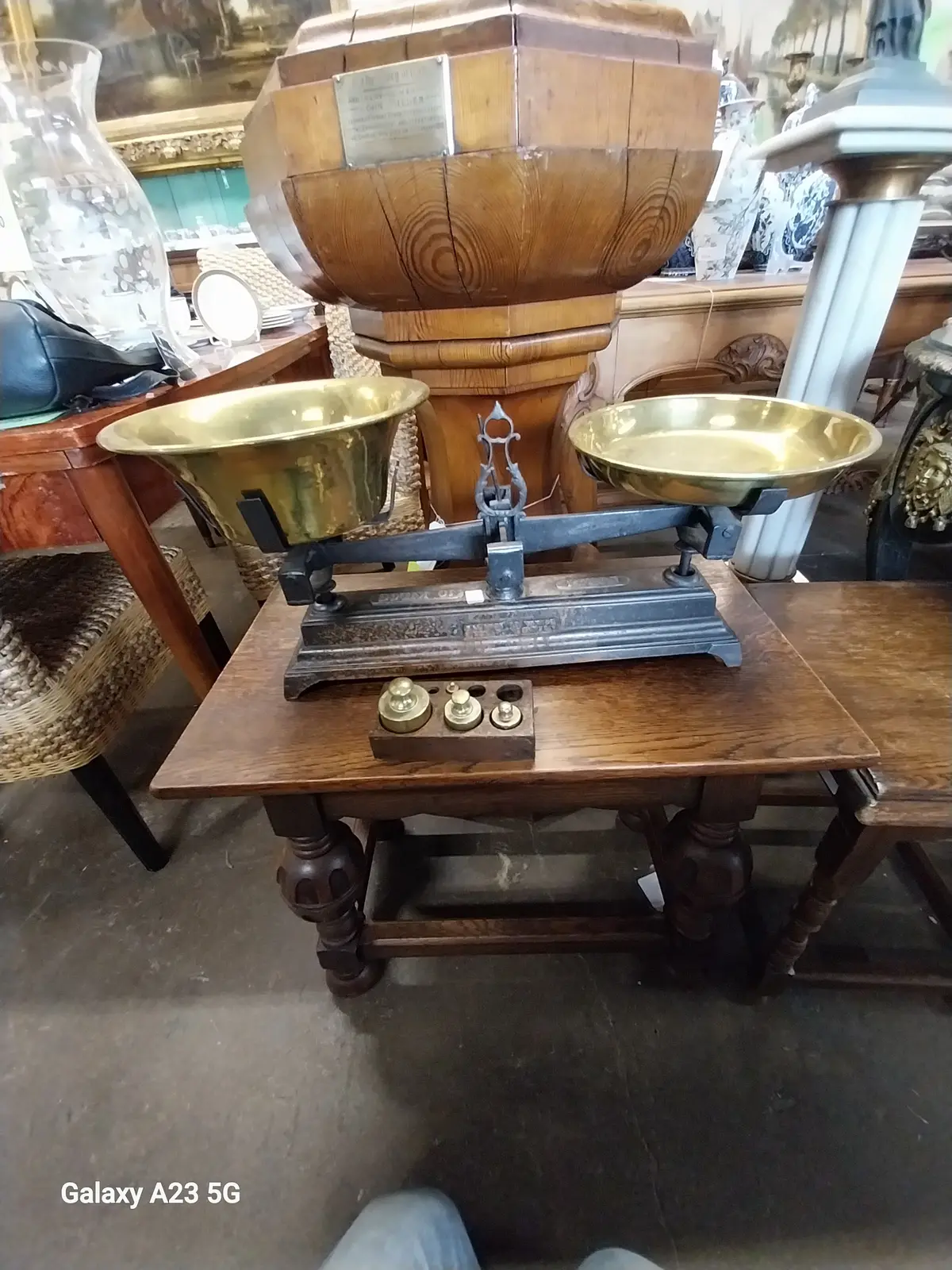 Iron And Brass Scales With Weights 1