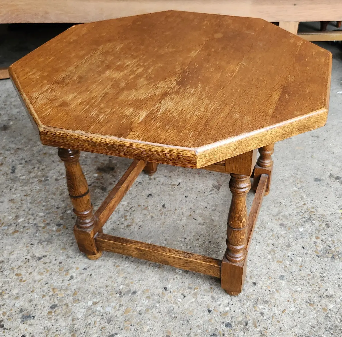 Low Oak Hexagon Table 1
