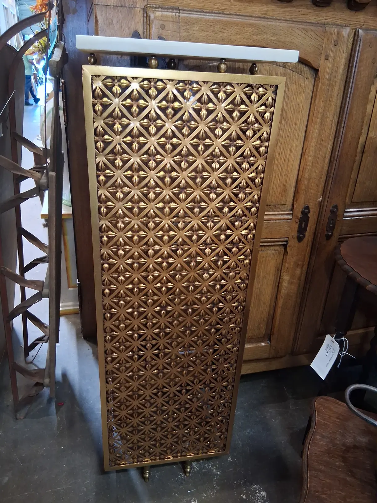 White Marble Top Pierced Gold Metal Console 1