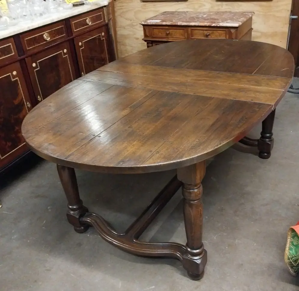 Rustic Oak Oval Table 1